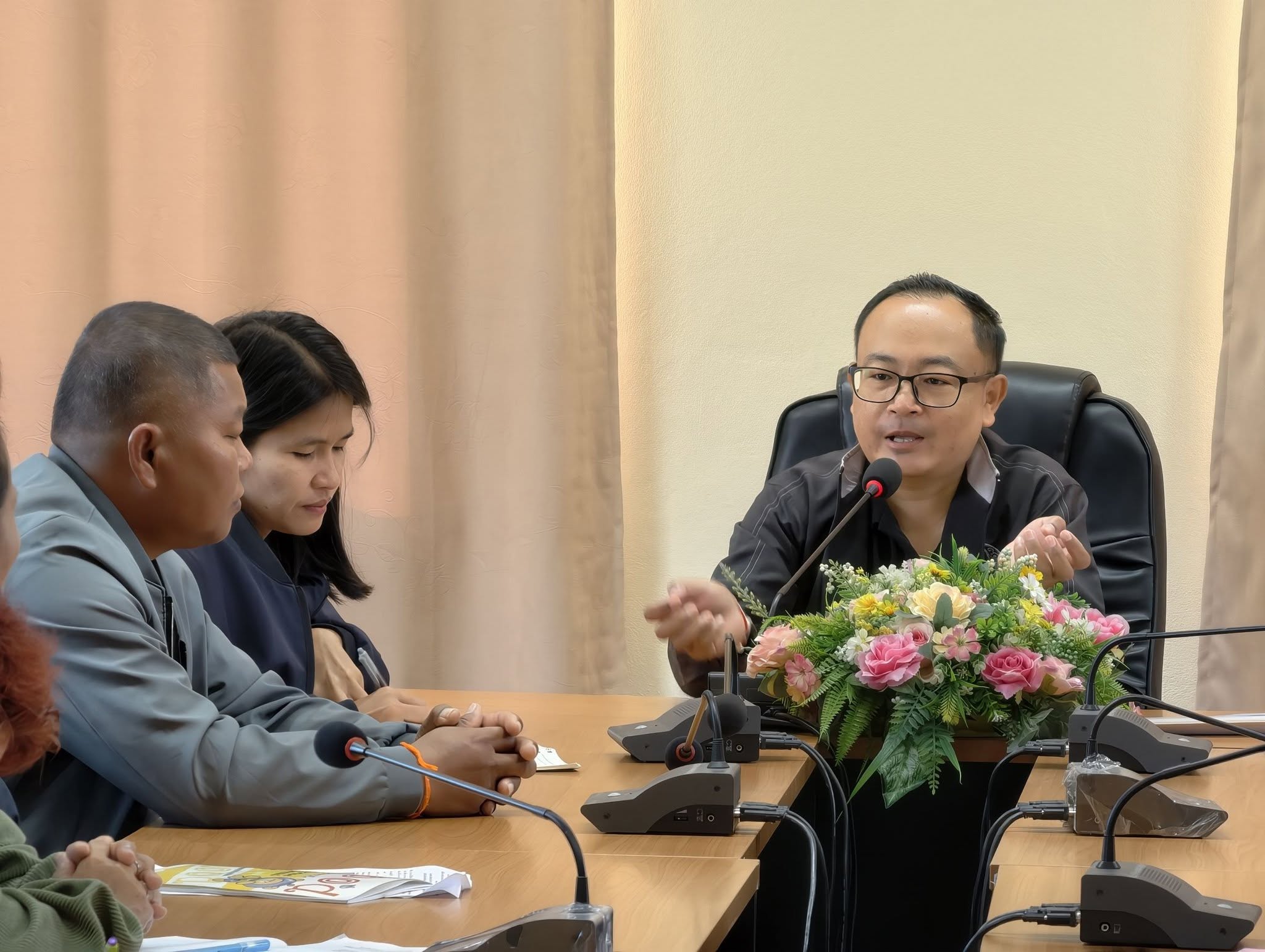 title - ส.ป.ก.มุกดาหาร ดำเนินการต้อนรับคณะศึกษาดูงานจาก ส.ป.ก.อุดรธานี